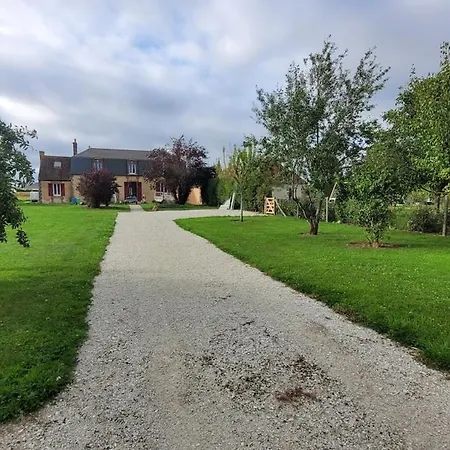 Hébergement de vacances Ancien Presbytère Irai